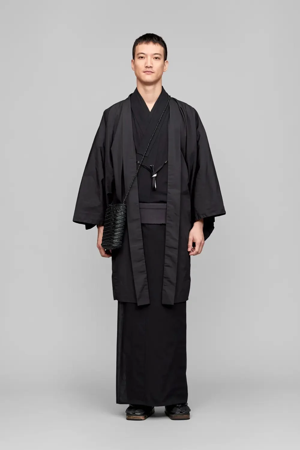 片貝木綿 / 平織り / 黒